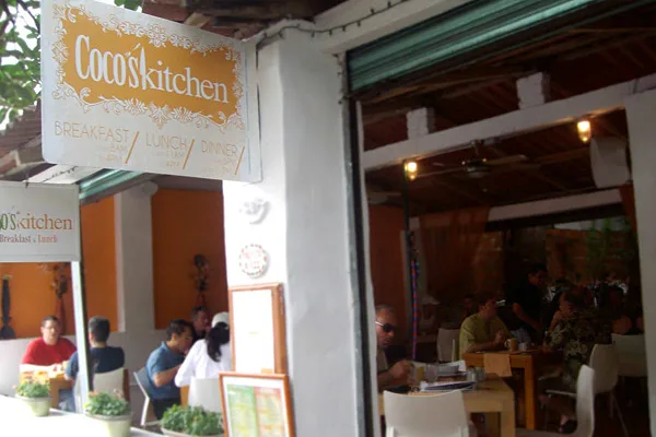 Coco's Kitchen restaurant